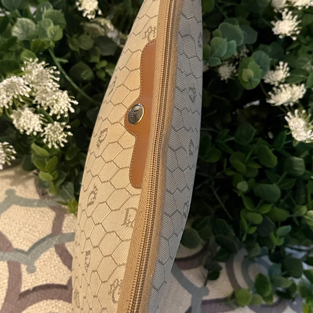 Dior Cannage (Honeycomb) Pouch – Beige Canvas with Brown Leather Trim